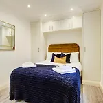 Hybrid Resi - Fulham Near Chelsea And Putney