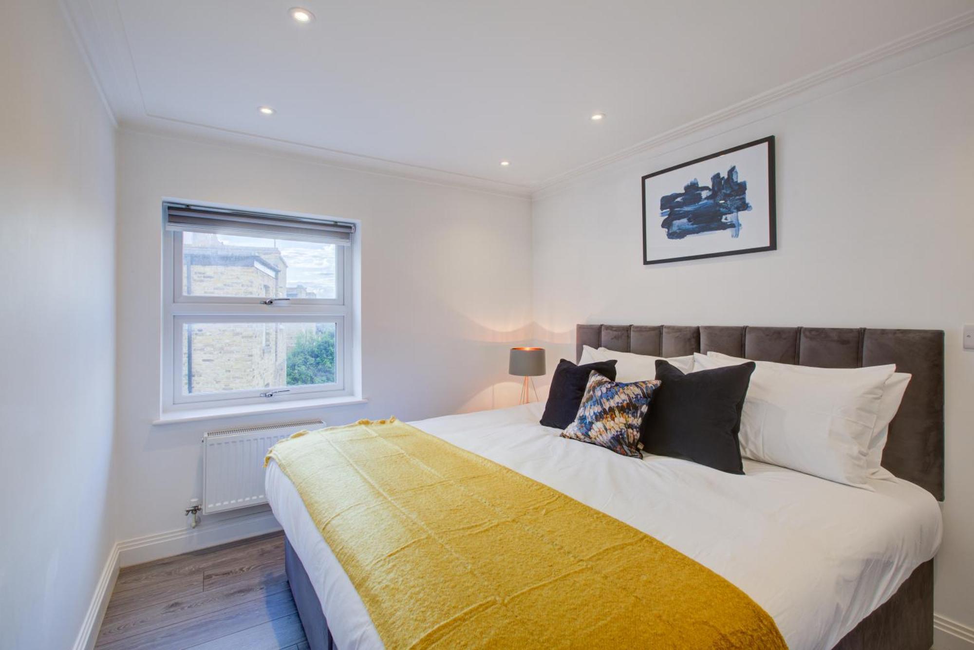 Hybrid Resi - Fulham Near Chelsea And Putney